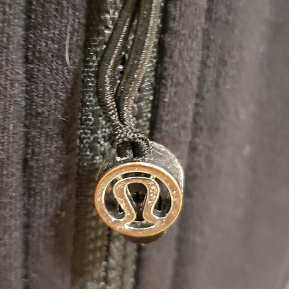 Lululemon Stride Jacket Size 6 Brushed Black - Picture 5 of 9